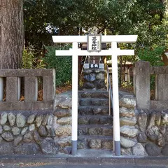 三峯神社(宮側町)