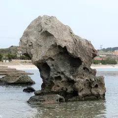 鬼の岩