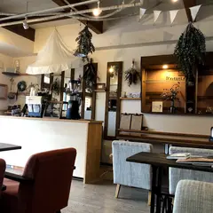 Cafe Room