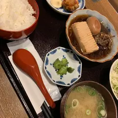 天ぷらと肉豆腐 油屋芳太郎