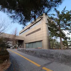 長野市立長野図書館