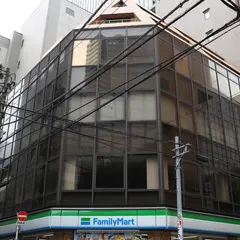 ファミリーマートサンシャインシティ店