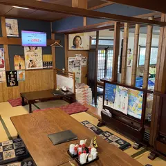 鮮魚専門店「魚」 | 関市で海鮮料理・ランチ・居酒屋のお食事処