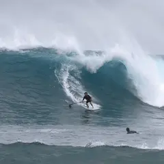 Surf, SUP, Villa and Burger Kazbo