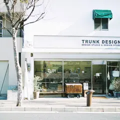 TRUNK DESIGN