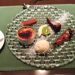 BISTRO NAOMI