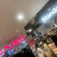 Standard Productsマロニエゲート銀座店