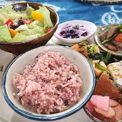 ズムズム