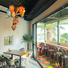 TROPICAL MASSAMAN