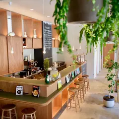 smalll alley cafe
