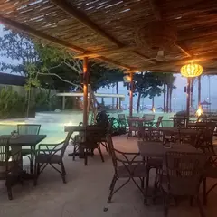 ARTOTEL Beach Club