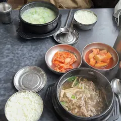 신촌설렁탕