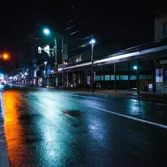 旅館 附船屋