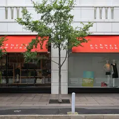バーニーズニューヨーク 横浜店