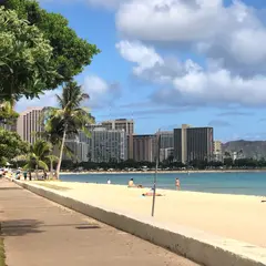 アラモアナ ビーチパーク マジック アイランド
