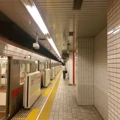 瑞穂運動場西駅