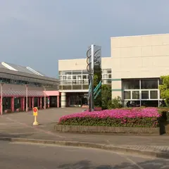 新潟市西総合スポーツセンター