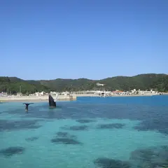 クジラのモニュメント