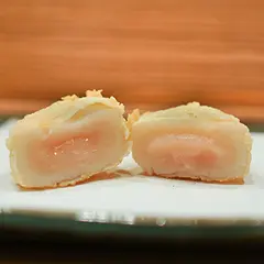 よこ田