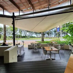 Hi Tide Café- Bar- Restaurant