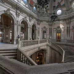 ボルサ宮殿