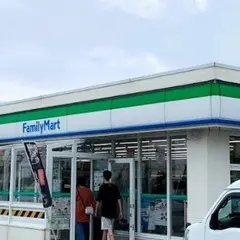 ファミリーマート石垣大浜南店