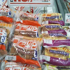 （株）工藤パン 生産部