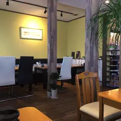 カフェ&レストラン ロボ