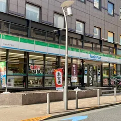 ファミリーマート 六本木六丁目店