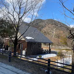 青川峡キャンピングパーク かもしかキャンプフィールド