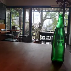 ＴＲＡＴＴＯＲＩＡ・ＡＺＺＵＲＲＯ
