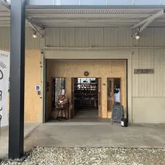 SIDE TRIP cafe & store