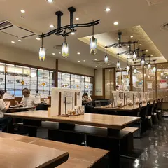 （株）山本屋本店 エスカ店売店