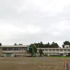 桜川市立谷貝小学校