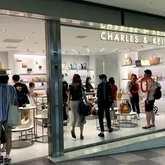 CHARLES & KEITH ディアモール大阪店