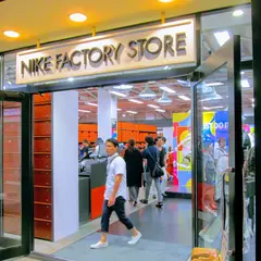 Nike Factory Store幕張