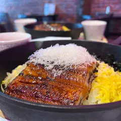 月島×ソウルラブ ウナギライス