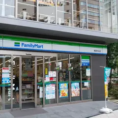 ファミリーマート 難波中北店