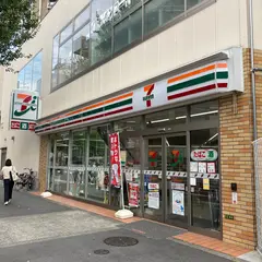 セブン-イレブン 大阪中崎町店