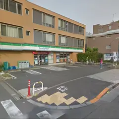 ファミリーマート東玉川二丁目店
