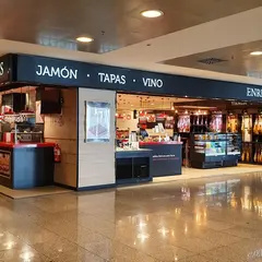 Enrique Tomás JAMON-TAPAS-VINO