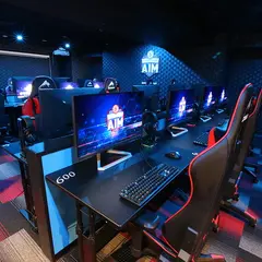 eSPORTS CAFE AIM 池袋店