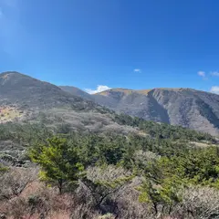 下泉水山