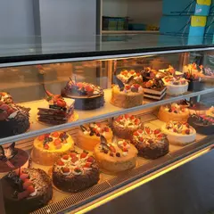 猫尾巴面包店