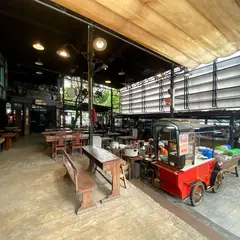 Plearn Por Dee Restuarant