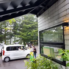 ベーカリー&レストラン沢村旧軽井沢 駐車場