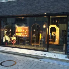 イズ(ith) 横浜元町店