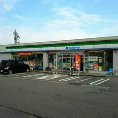 ファミリーマート 富山黒崎店