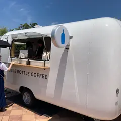BLUE BOTTLE COFFEE TRUCK