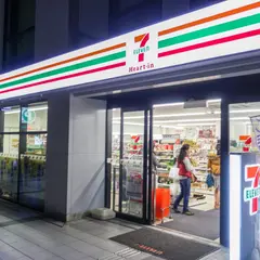 セブン-イレブン ハートインヴィアイン京都八条口店